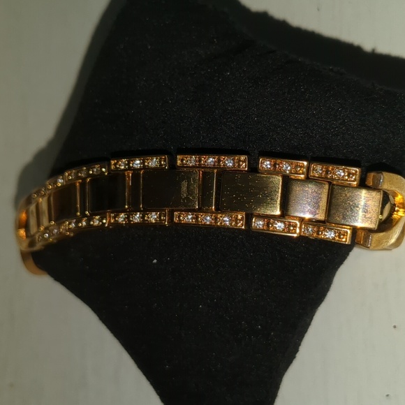 •Sankel Fitbit Sense/Versa 3 Gold Band - Picture 3 of 7